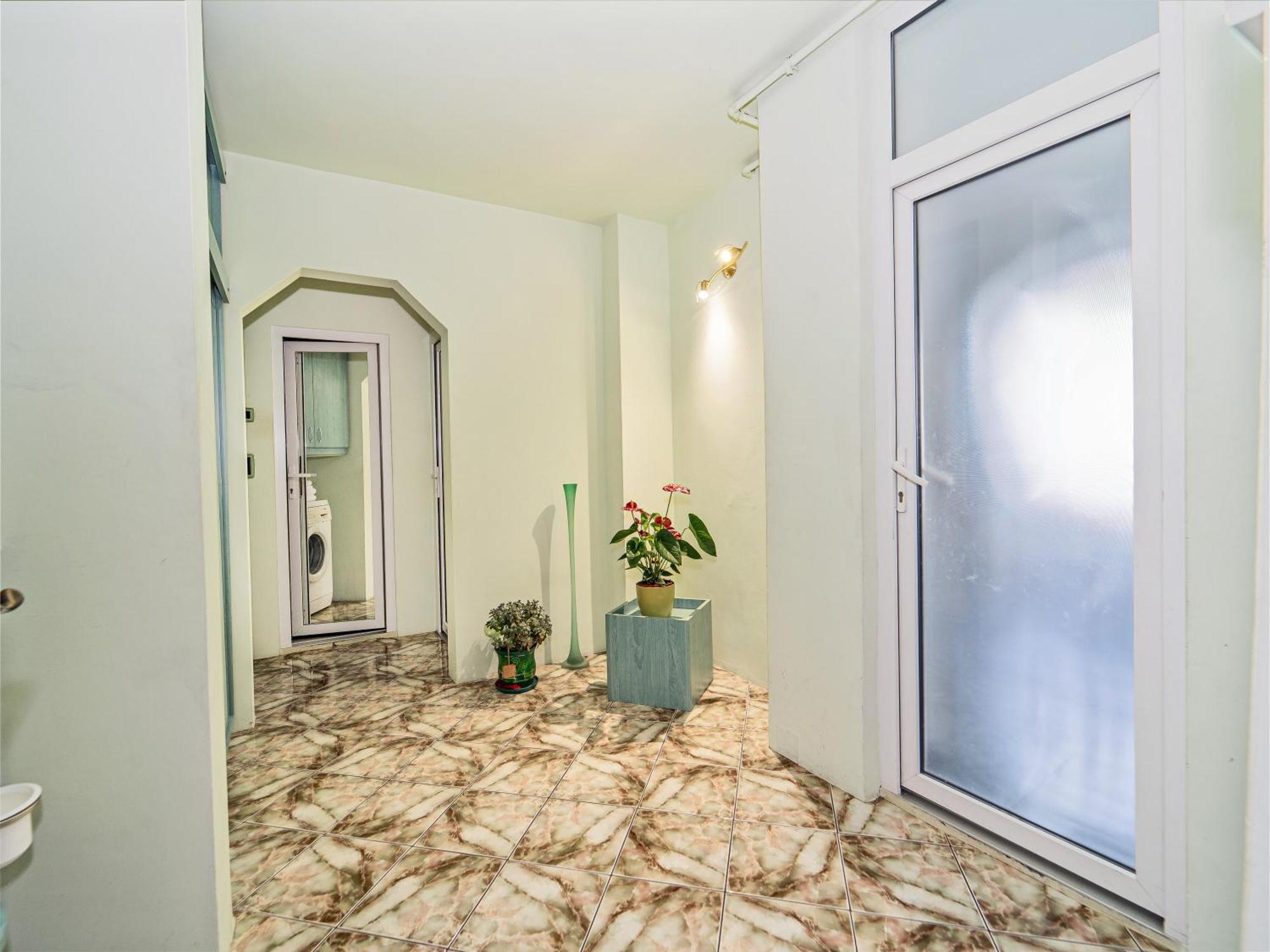 Arad Central Joy - Mihaela Apartment Luaran gambar
