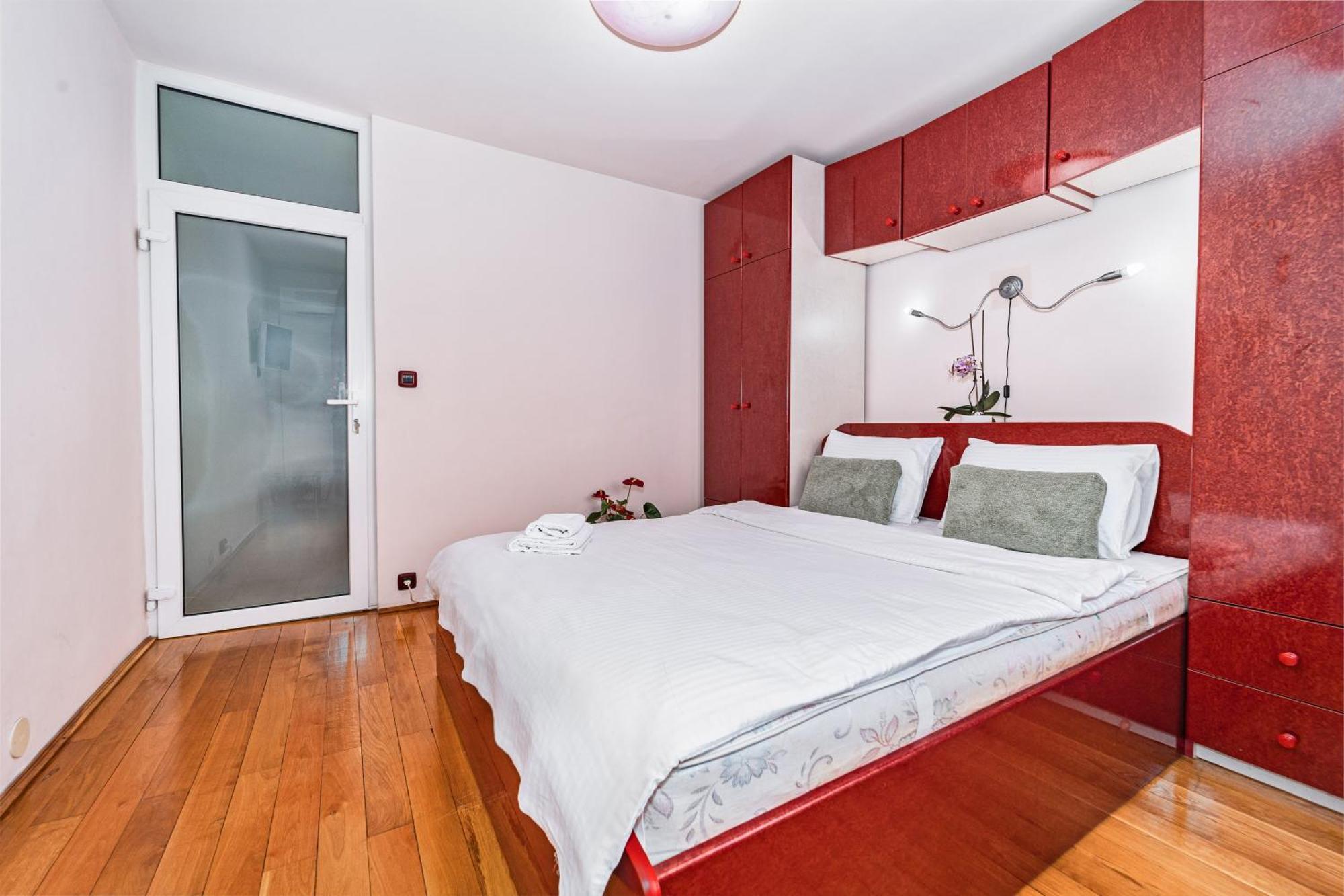 Arad Central Joy - Mihaela Apartment Luaran gambar