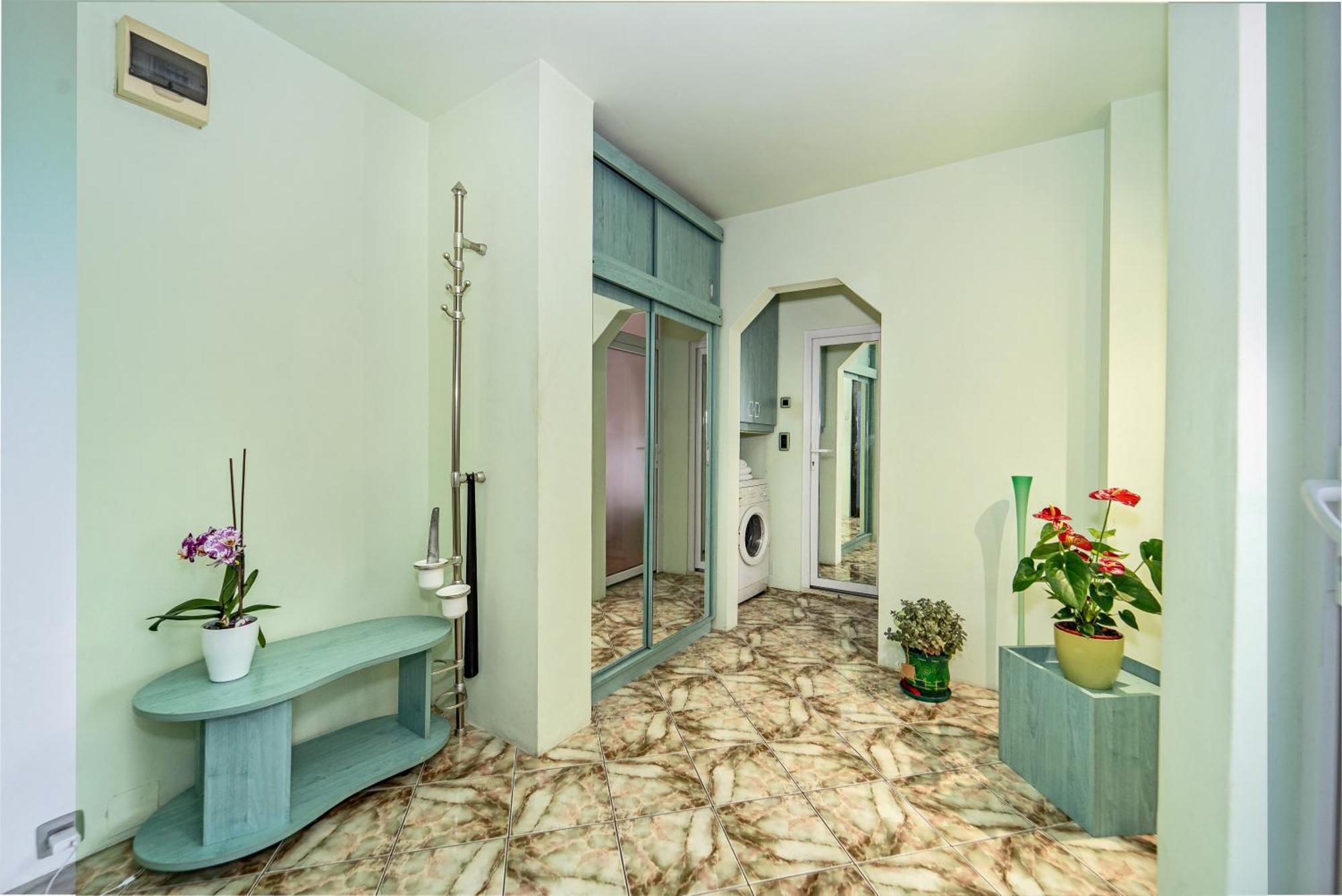 Arad Central Joy - Mihaela Apartment Luaran gambar